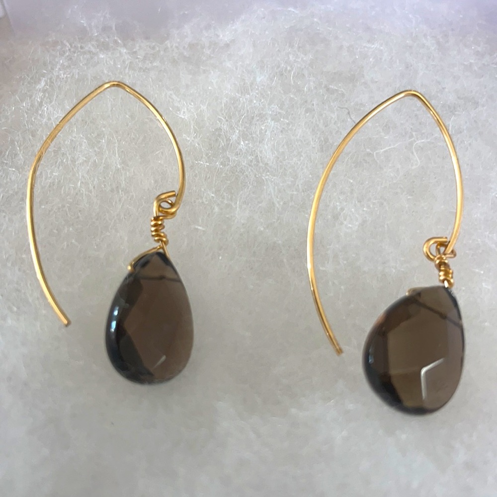14kt Gold filled V-shaped Hoop